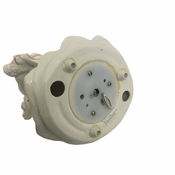 SantaClaus Xmas Porcelain Musical 8” - Picture 6 of 6